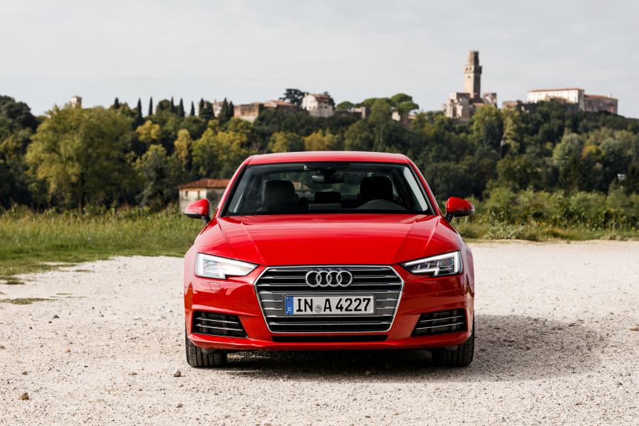  Audi A4 2.0 TDI Ultra (B9) 2015 года  (WW) (фото 23 из 23)